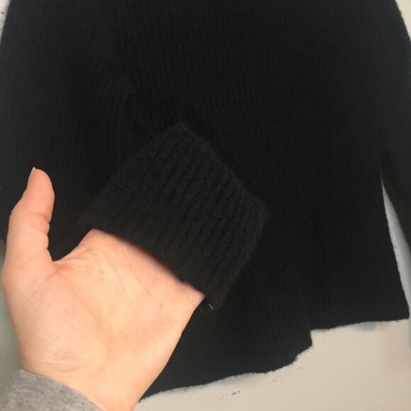 Cashmere Black Turtleneck Women's Sweater | Extra Small - Picture 11 of 11